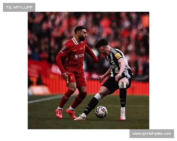 【欧冠联赛赛事·赛中·花絮》加克波替补建功，利物浦小将狂奔半场庆祝