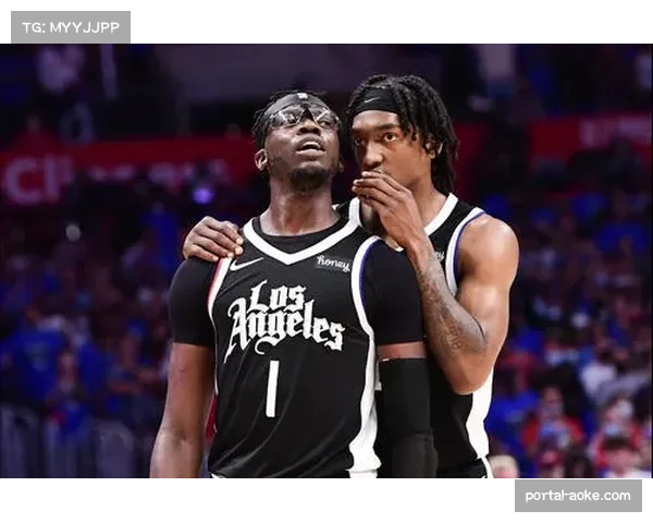 “快船17战14胜逼近五成胜率，伦纳德生病无碍出战计划”